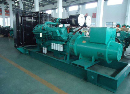 新吴800kw康明斯柴油发电机组图片 新吴800kw康明斯柴油发电机组图片